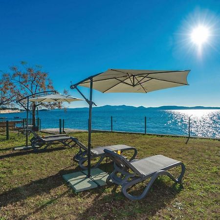 Villa Amfora - First Row By The Sea 비빈제 외부 사진