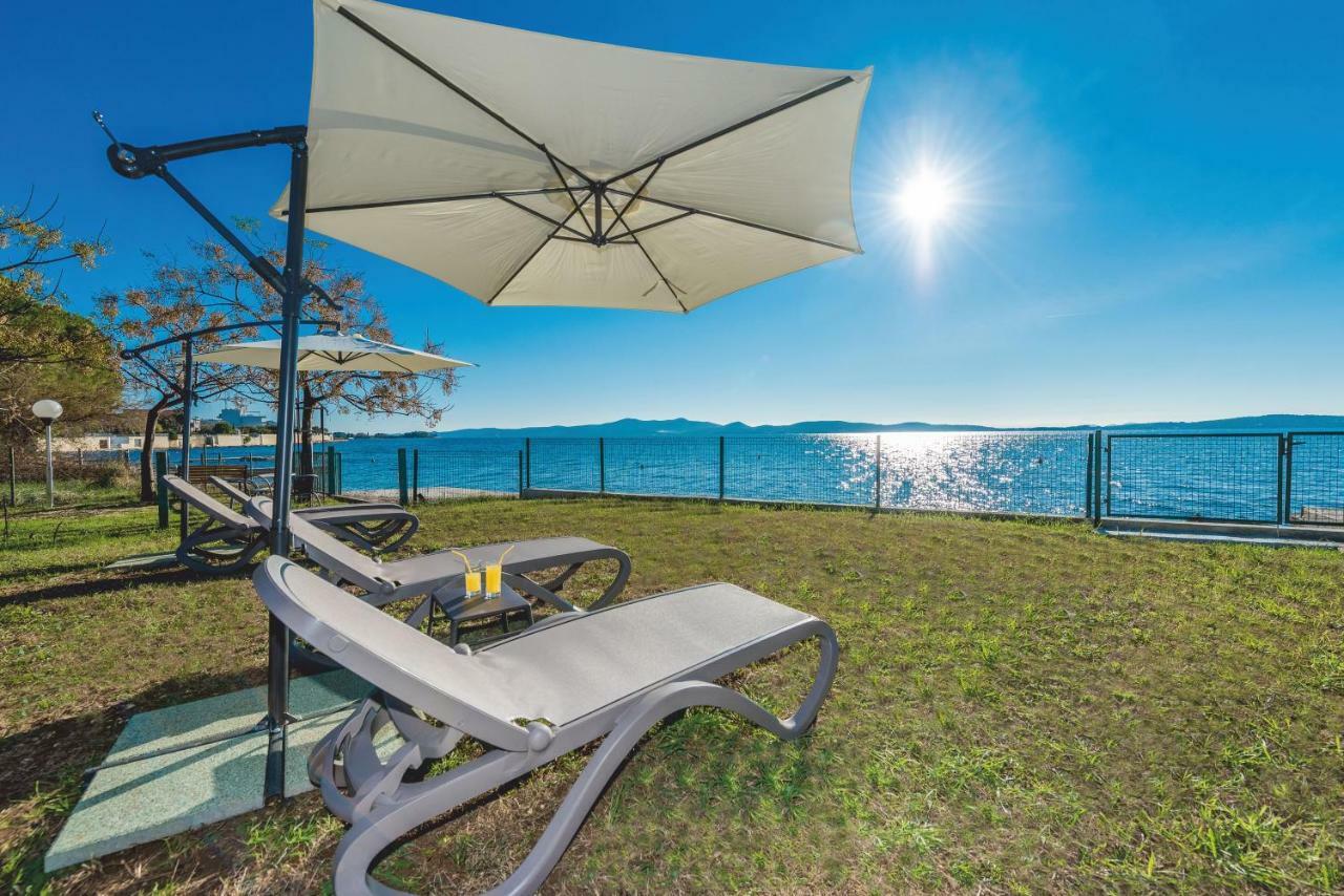 Villa Amfora - First Row By The Sea 비빈제 외부 사진