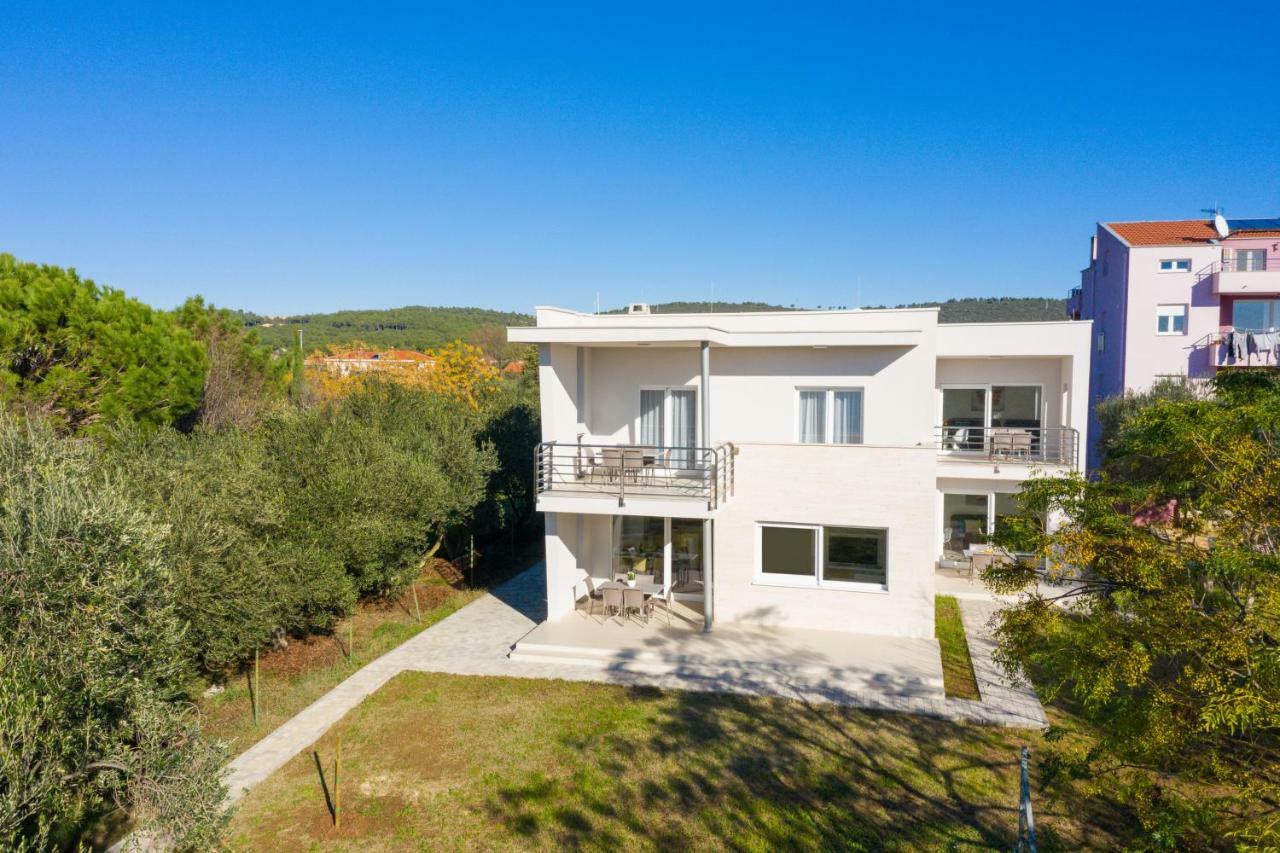 Villa Amfora - First Row By The Sea 비빈제 외부 사진
