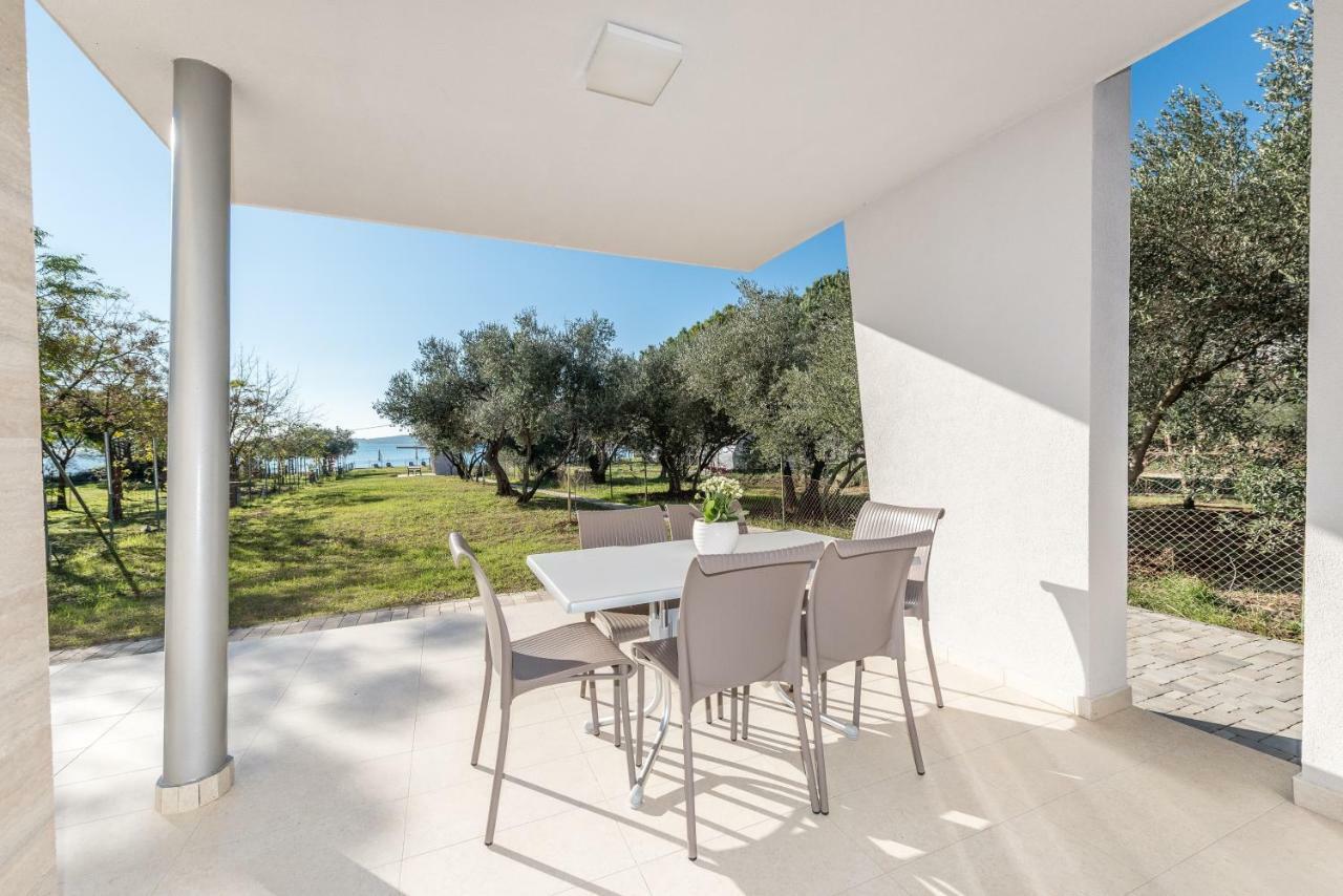 Villa Amfora - First Row By The Sea 비빈제 외부 사진