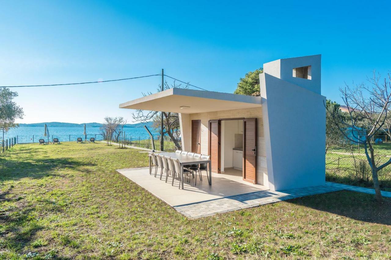 Villa Amfora - First Row By The Sea 비빈제 외부 사진