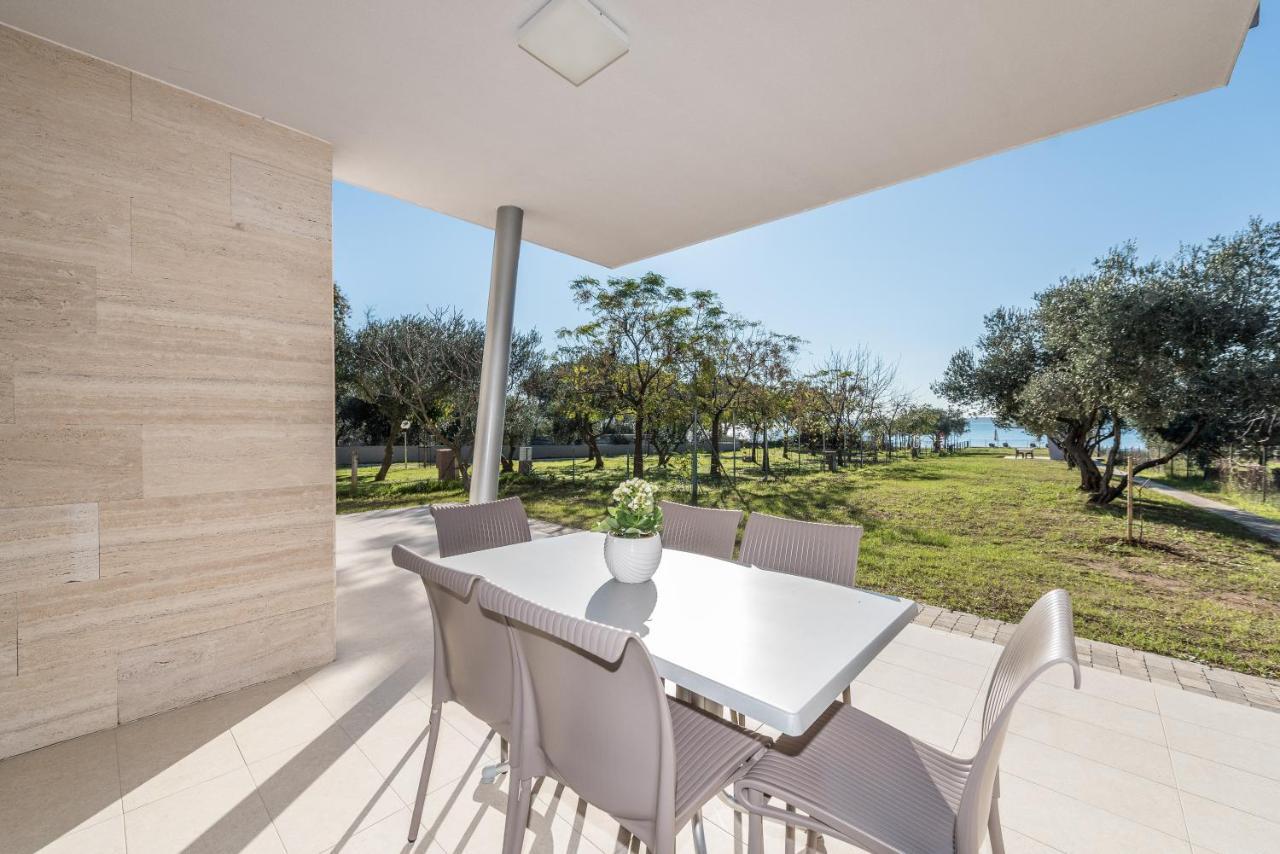 Villa Amfora - First Row By The Sea 비빈제 외부 사진